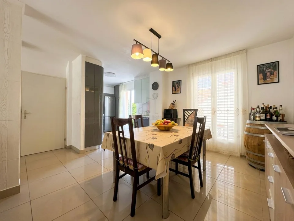Schönes Reihenhaus