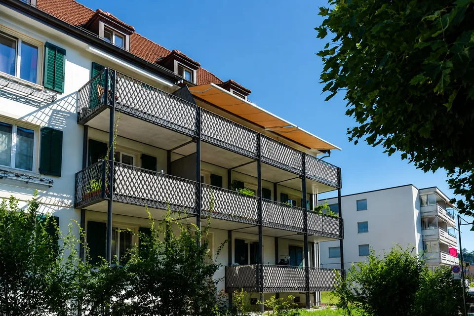 Charmante Dachwohnung mit Galerie in Baden