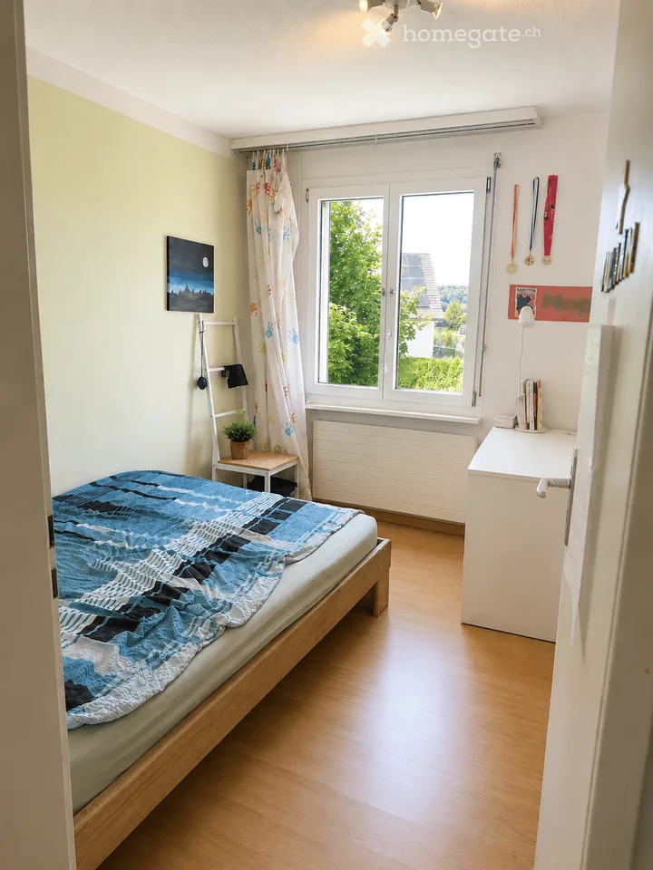 Ampio appartamento di 7 locali in una zona tranquilla a Hochfelden