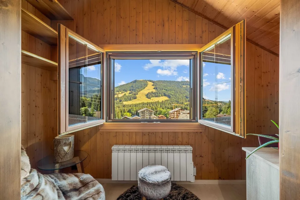 Splendide chalet de 8.5 pièces aux Paccots