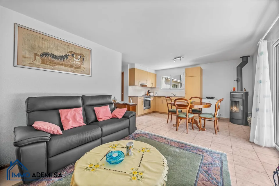 Geräumige Einzelvilla von 269 m² mit 2 Wohnungen, auf einem Grundstück von 1'009 m² in Le Bouveret!