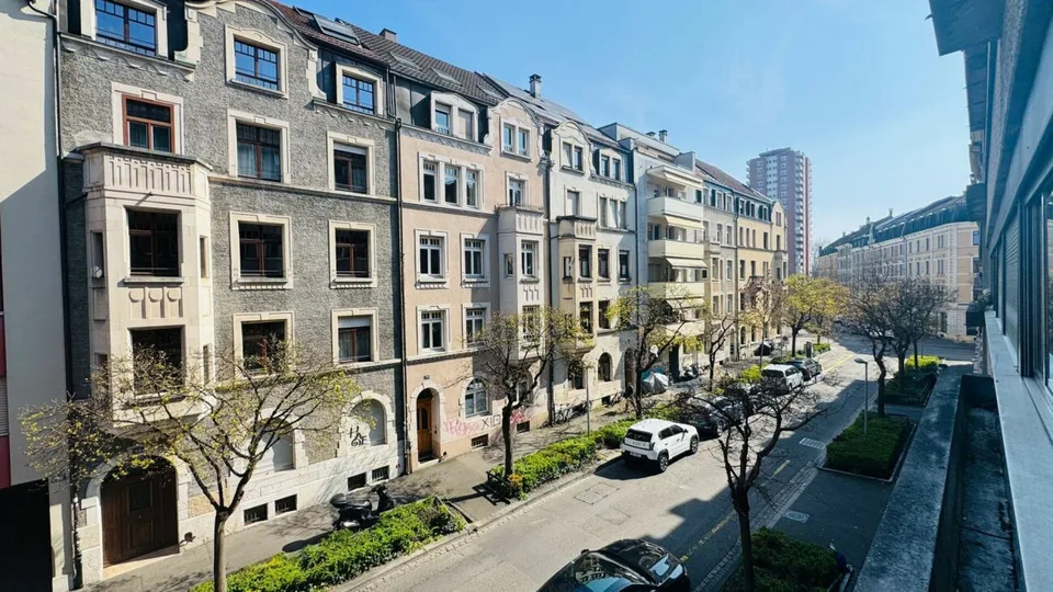 Charmante 3.5-Zimmer-Wohnung im lebendigen Matthäus-Quartier