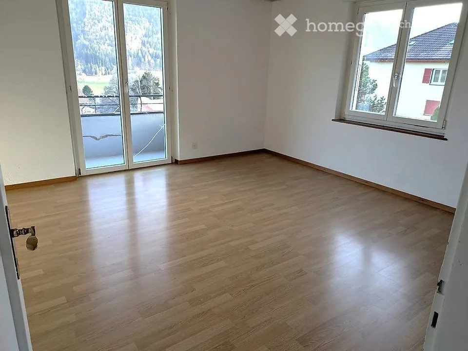 Saint-Imier - 3.5 pièces 70 m² avec balcon - CHF 990.-