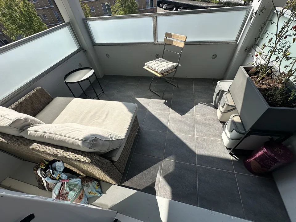 2½ ZI-WOHNUNG IN FÄLLANDEN (ZH), MÖBLIERT, TEMPORÄR