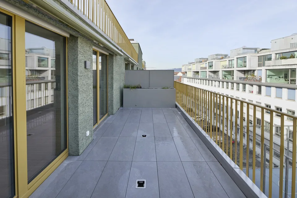 URBAIN. INTERNATIONAL. INDIVIDUEL.