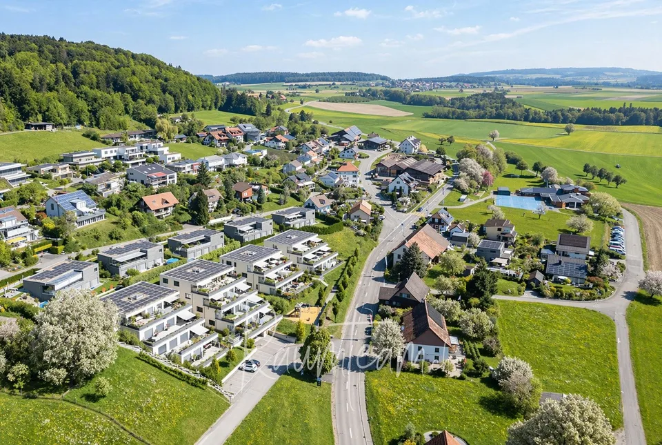 Grosszügige, helle Terrassenwohnung mit Säntisblick