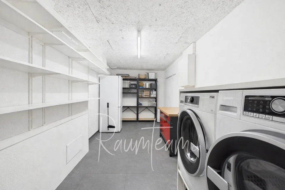 Grosszügige, helle Terrassenwohnung mit Säntisblick