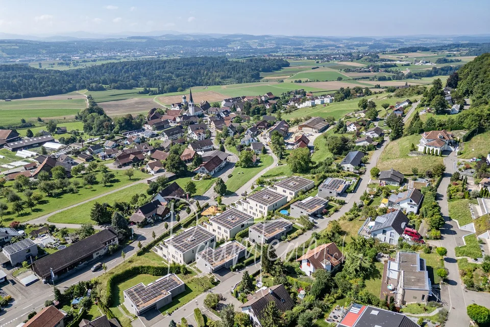 Grosszügige, helle Terrassenwohnung mit Säntisblick