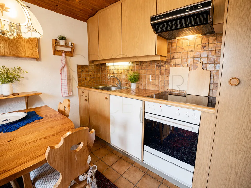 Appartement 2,5 pièces aux Arsets avec balcon et soupente