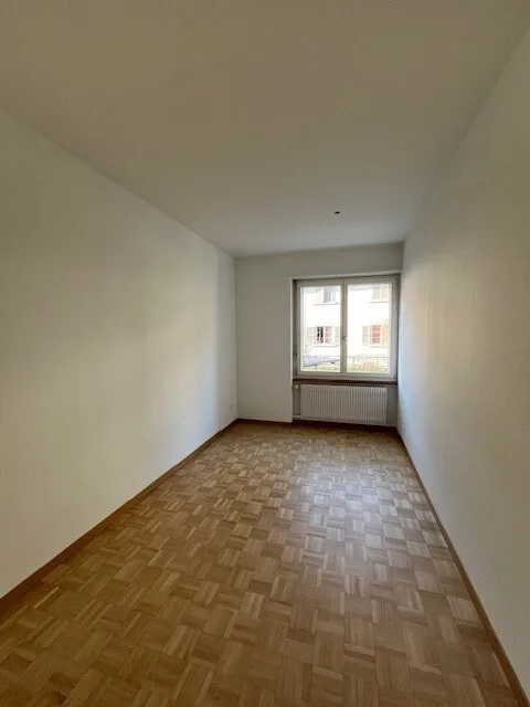 4.0-Zimmer-Wohnung an ruhiger und zentraler Lage in Thun zu vermieten!