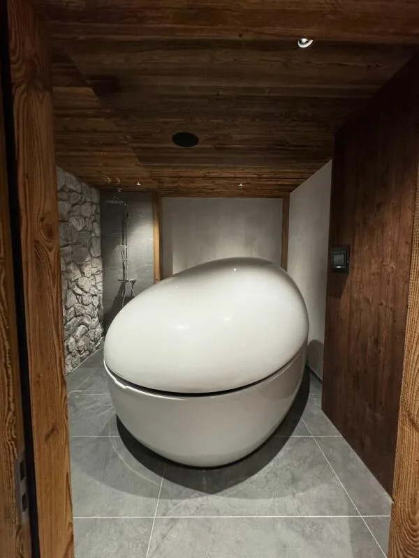 Dent Blanche Resort