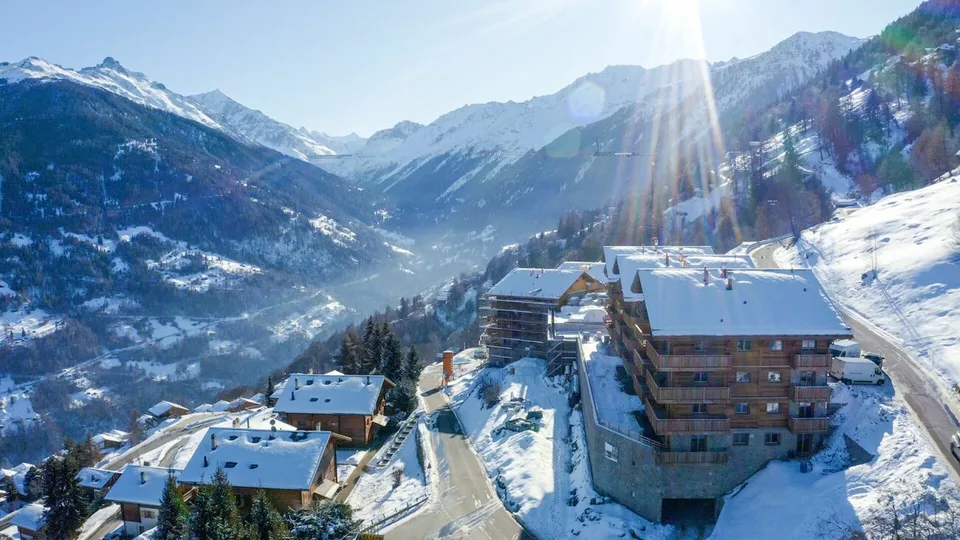 Dent Blanche Resort