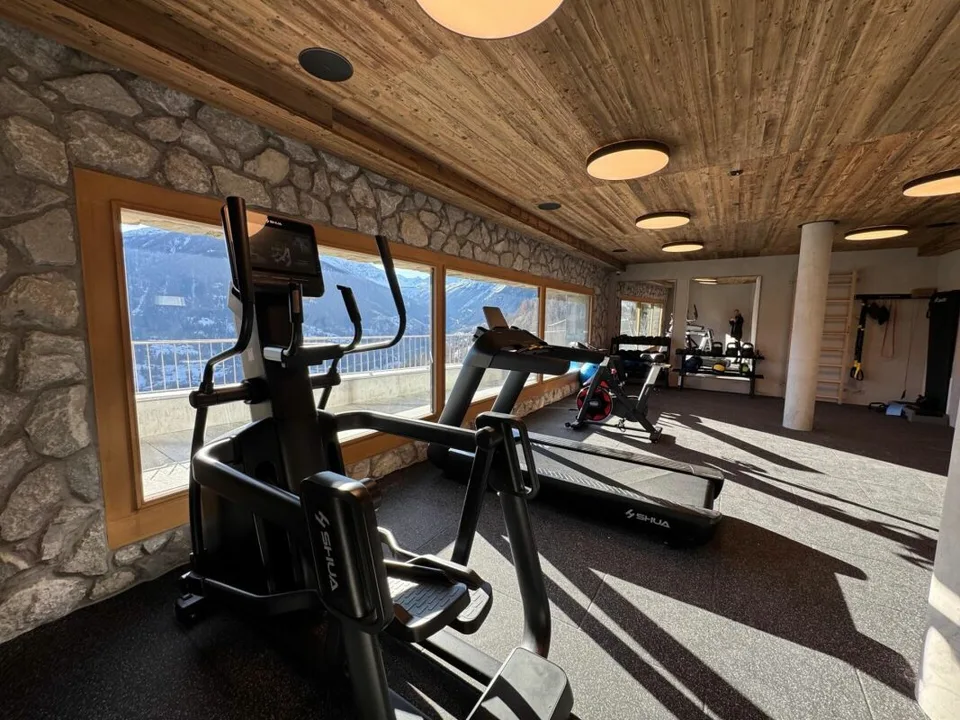 Dent Blanche Resort