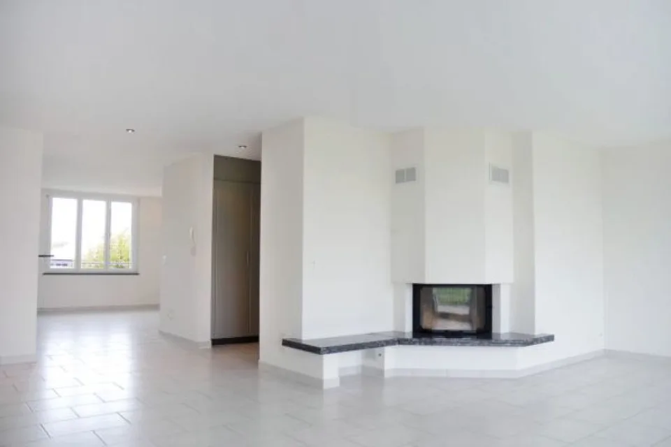 Appartamento esclusivo 5 1/2 locali al 1° piano con vista panoramica in una posizione di prim'ordine, tranquilla