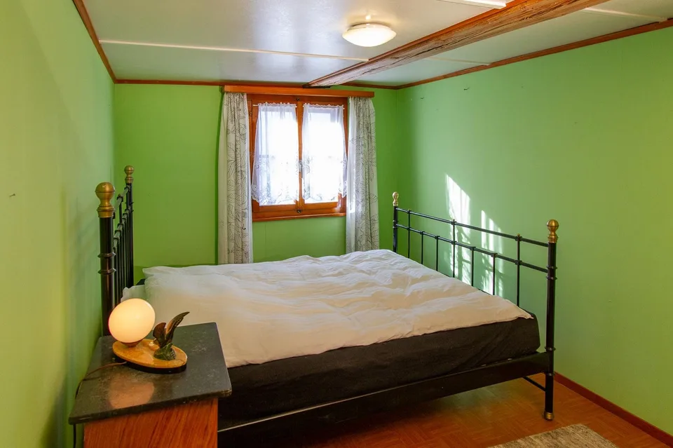 3.5-Zimmer-Wohnung in Hohtenn – Historischer Charme mit eigenem Garten