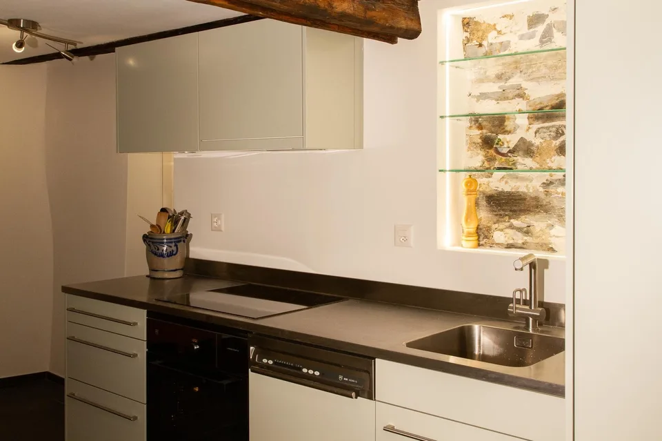 3.5-Zimmer-Wohnung in Hohtenn – Historischer Charme mit eigenem Garten