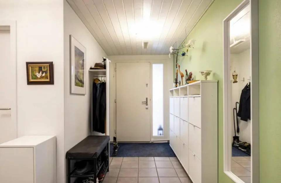 Casa intelligente 5.5-7.5 locali con sistema PV, climatizzazione, 4 stazioni di ricarica per veicoli elettrici e tecnologia moderna – foto 6 di 25