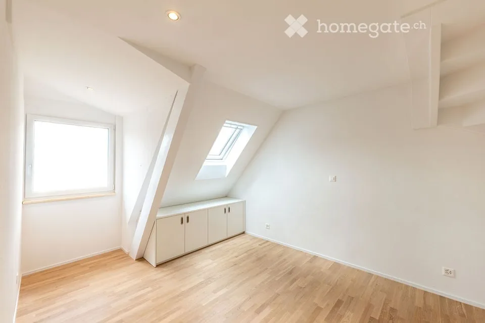 3.5-Zi-Maisonette an der Zinggstrasse  (Erstvermietung nach Gesamterneuerung / First time rental)