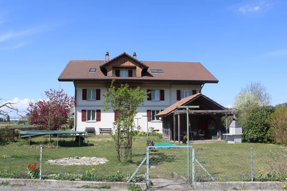 Wohnen im Grünen - schöne 5.5-Zimmerwohnung in Belp!