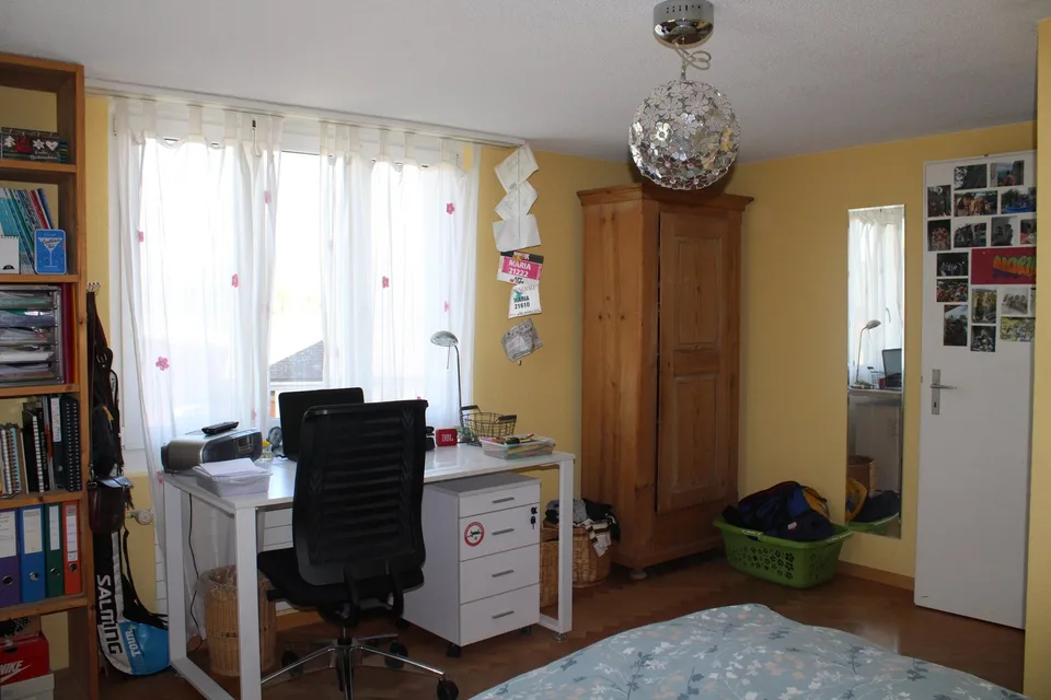 Wohnen im Grünen - schöne 5.5-Zimmerwohnung in Belp!