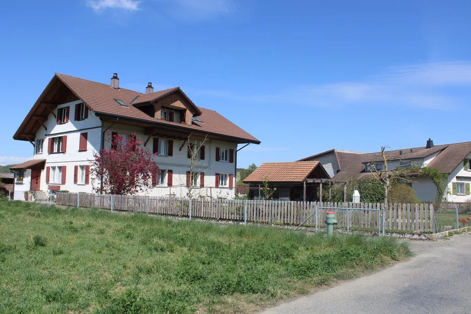 Wohnen im Grünen - schöne 5.5-Zimmerwohnung in Belp!
