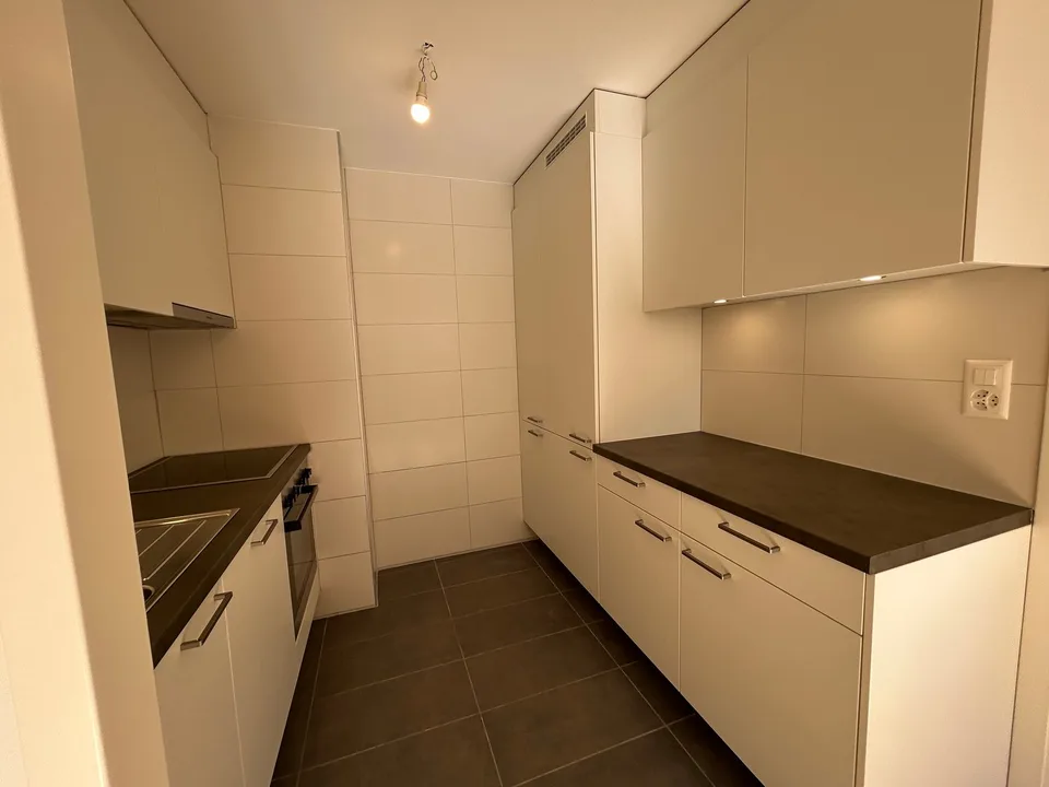 Appartement rénové de 3.5 pièces, 3ème étage, env. 70 m2