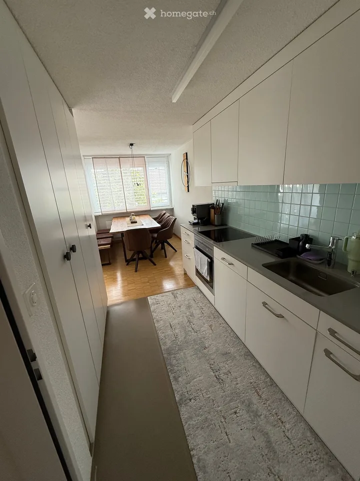 3.5-room apartment with balcony & castle view in Buchs SG