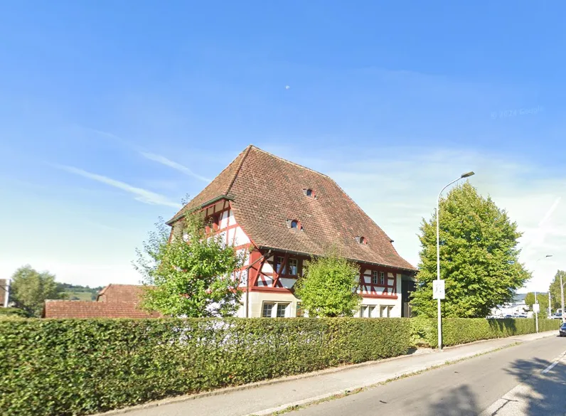 Aussenparkplätze zu vermieten