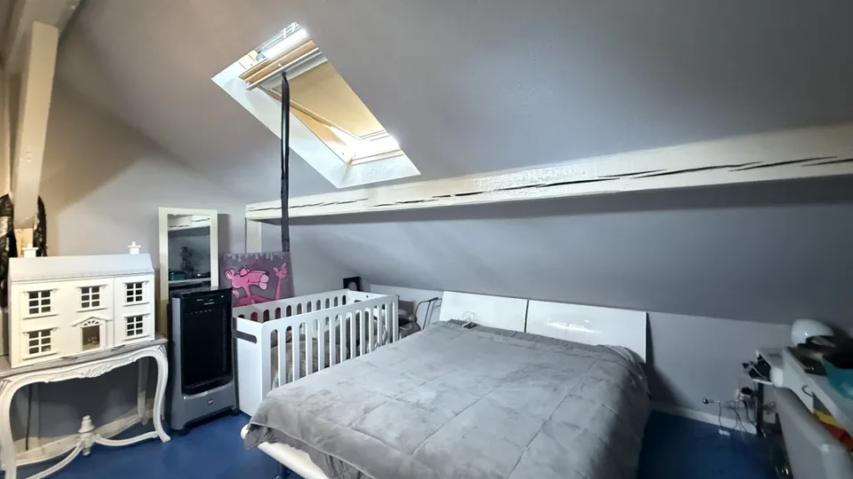VILLA LOCATIVE IDÉALEMENT SITUÉE À 5 MINUTES DE LAUSANNE (CRISSIER) !