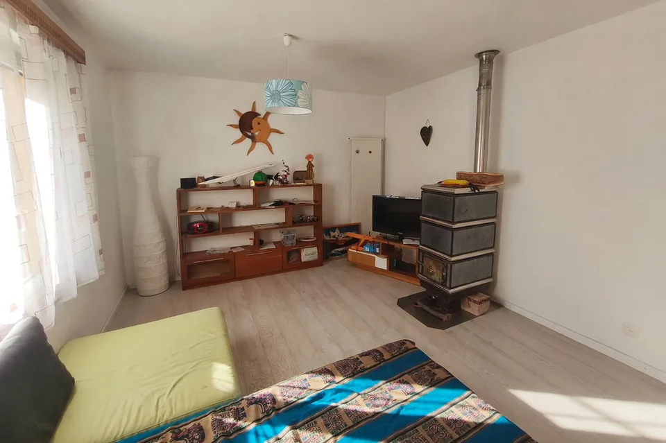 Charming 5.5-room villa with large garden and grotto with fireplace