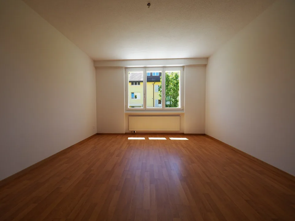 Sunny 4.5-room apartment in a quiet location in Wichtrach