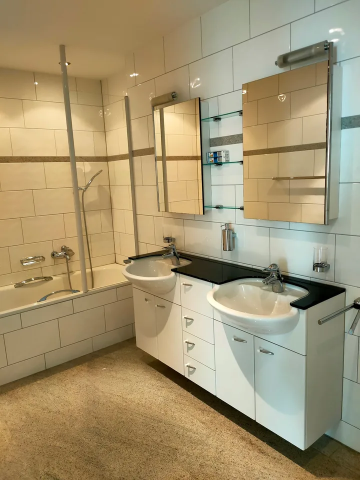 Ampio appartamento terrazzo 4.5 locali a Zug – Disponibile da settembre 2026