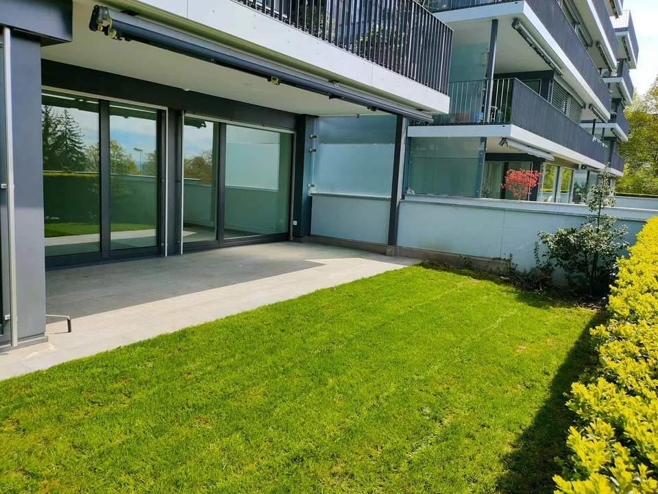 Ampio appartamento terrazzo 4.5 locali a Zug – Disponibile da settembre 2026