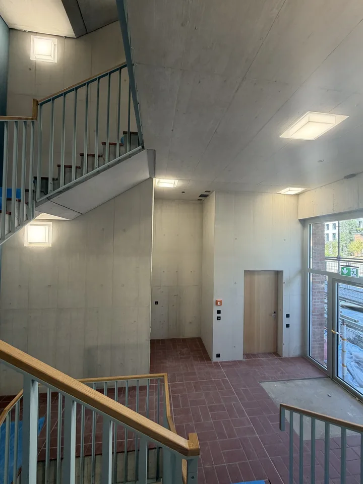 SCHINDLER-AREAL We offer you the most attractive office space in Schlieren!