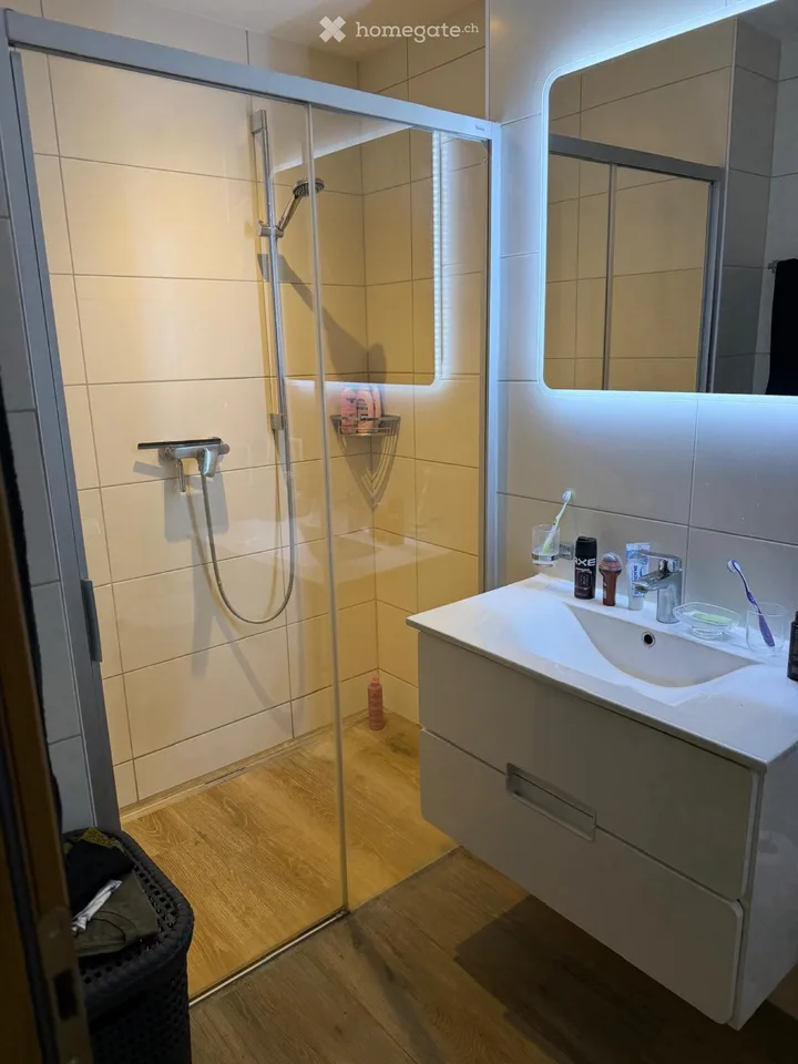 Mietvertrag zu übernehmen 3,5 Zimmer 85 m2