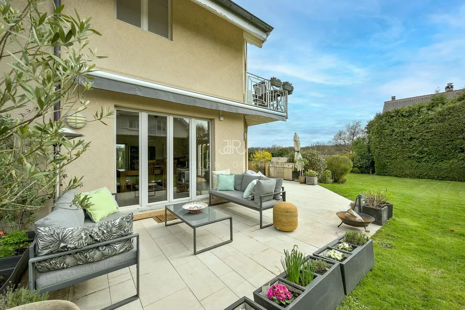 Bogis-Bossey | Villa jumelle au calme en Terre Sainte