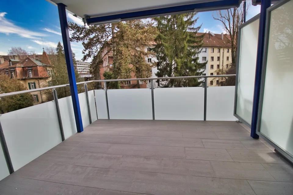 Bern-Länggasse / wunderbares Balkonparadies