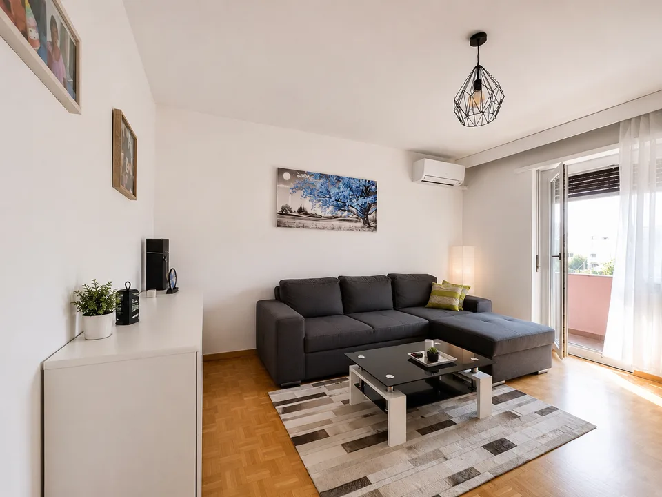 SEMENTINA - AFFITTASI 3.5 LOCALI CON BOX AUTO E TERRAZZA