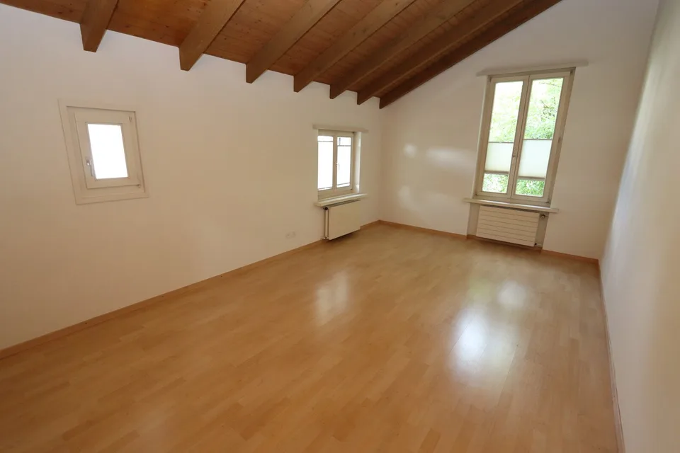 5.5-Zimmer-Einfamilienhaus mit Lift und grosser Terrasse