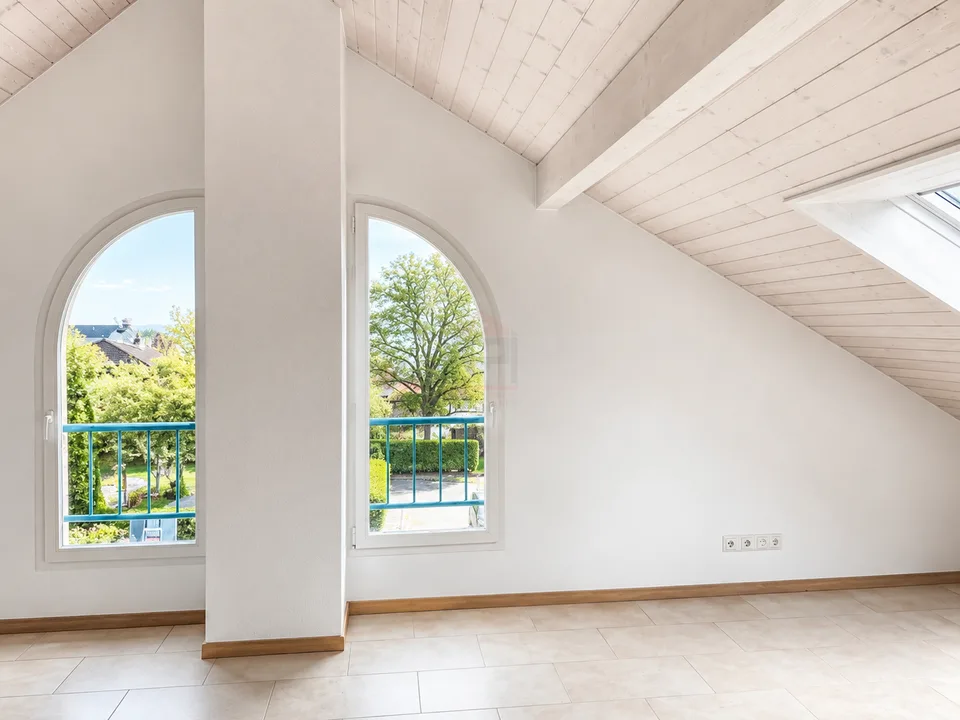 CRANS | Family villa of 240 m² with 6 bedrooms and 7 parking spaces