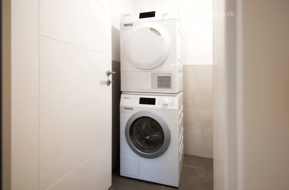 Traumhafte 3.5-Zimmer-Wohnung, 97.6 m² Wohnfläche & 21 m² Loggia