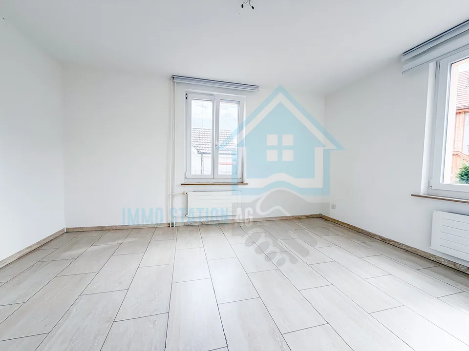 Spacious two-family house with garden - ideal for families