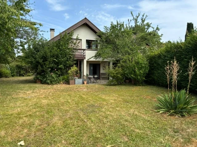 Charmante maison jumelle à Féchy