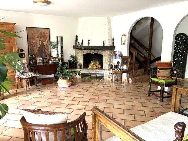 Charmantes Doppelhaus in Féchy