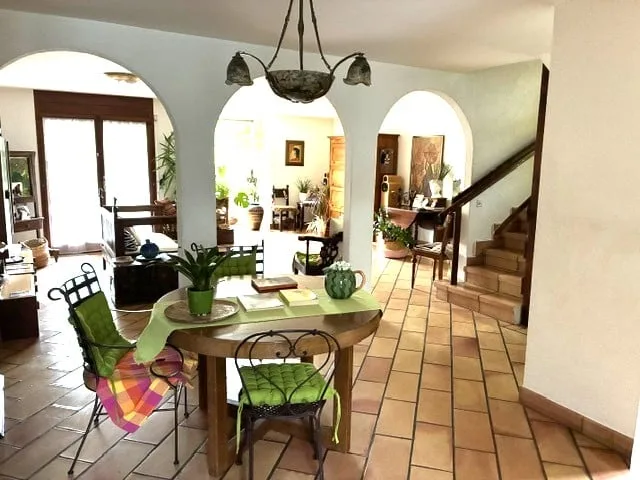 Charmantes Doppelhaus in Féchy