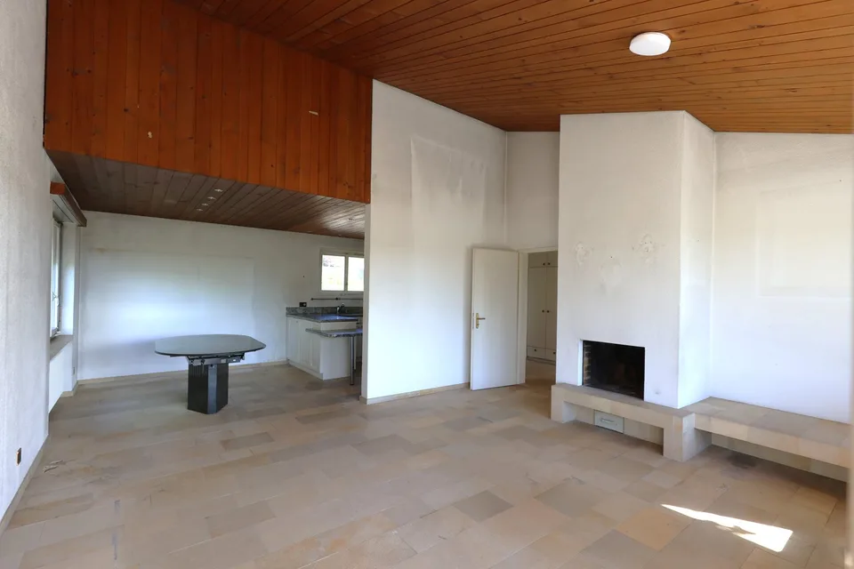 Deliziosa casa unifamiliare con piscina e grande giardino a Kyburg-Buchegg