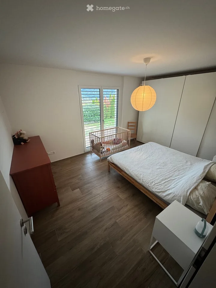 Spacious 4.5-room apartment with garden in Rivera