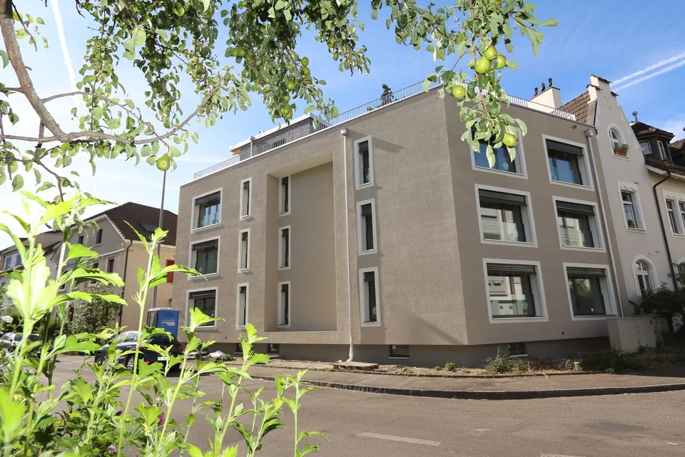 Exclusive 4.5-room maisonette apartment in Birsfelden - after complete core renovation