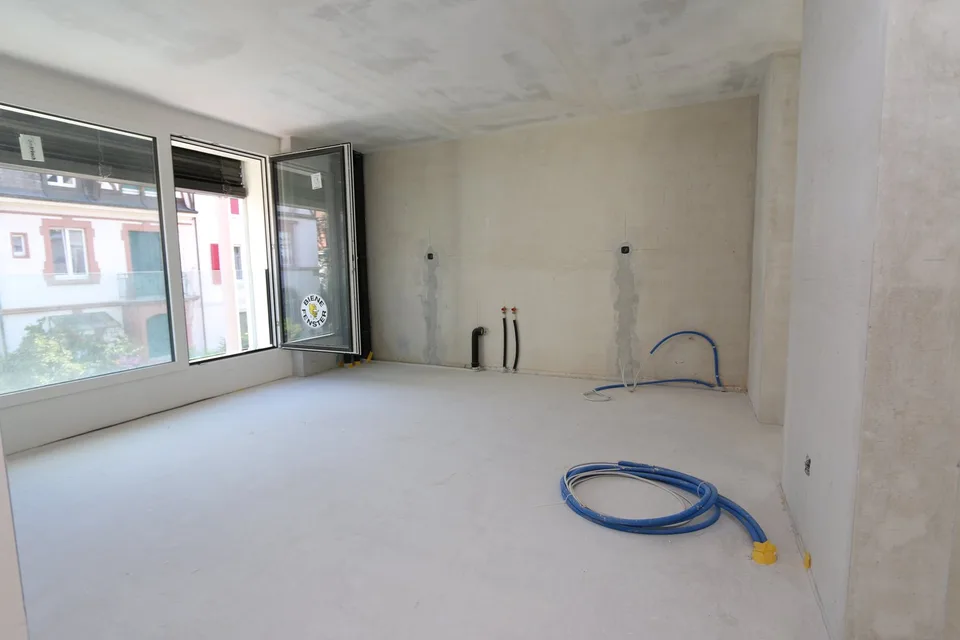 Exclusive 4.5-room maisonette apartment in Birsfelden - after complete core renovation