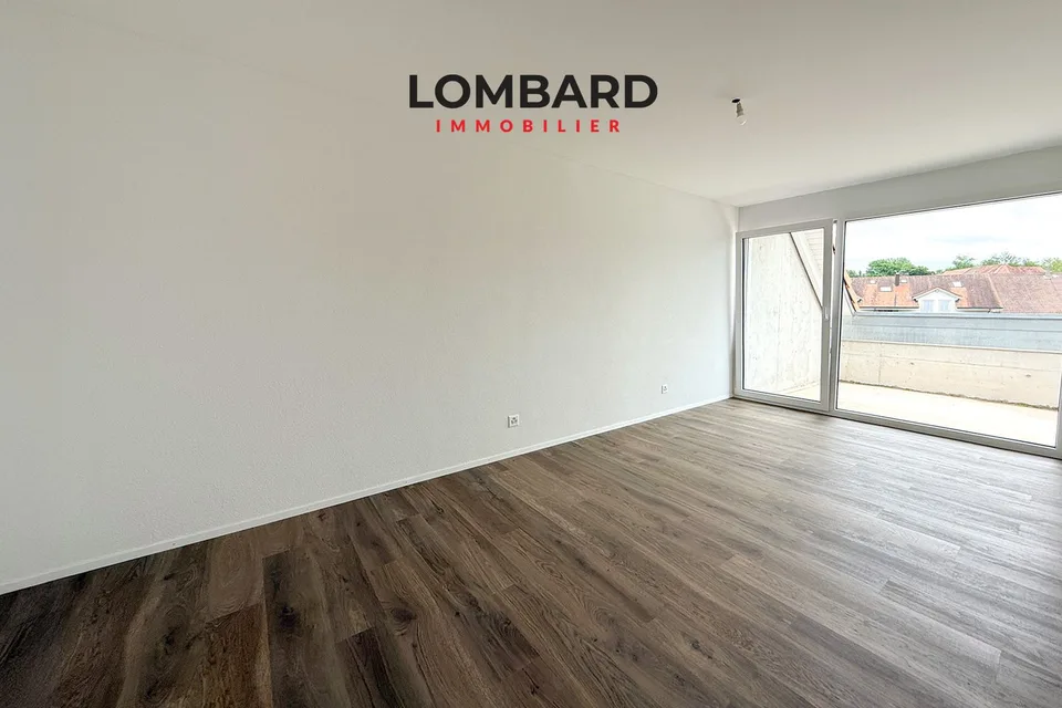 Neue 3.5-Zimmer-Dachwohnung mit großer Terrasse